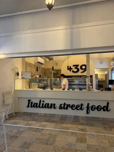 Plus 39 Italian street Food