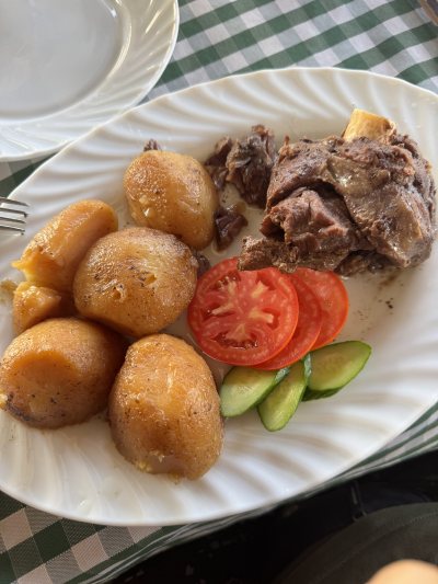 Costaris Restaurant