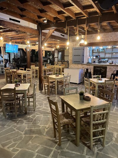 Mouseio Cafe Bar Resto