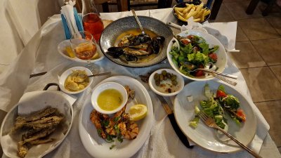 Old Simos Tavern