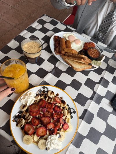 May's Diner