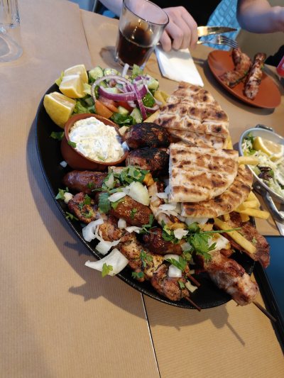 Lyra Greek