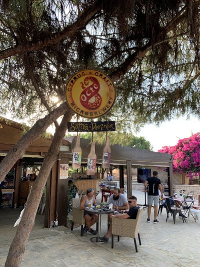 The Amphitheater bar & more