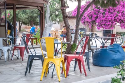 The Amphitheater bar & more