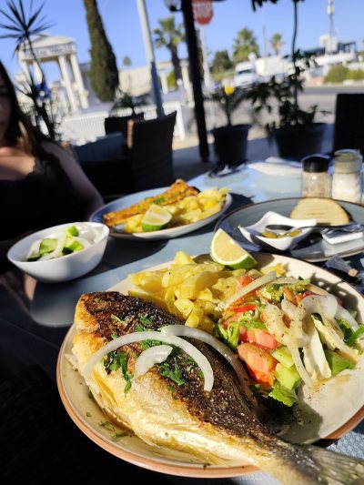 Axartis Restaurant