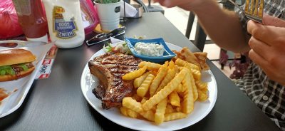 Ladokolla Greek Gyros
