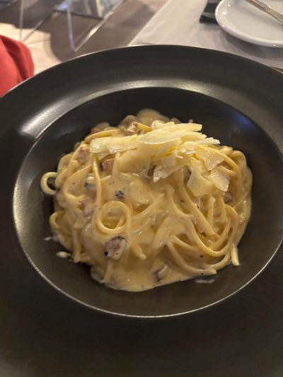 Molti Restaurant