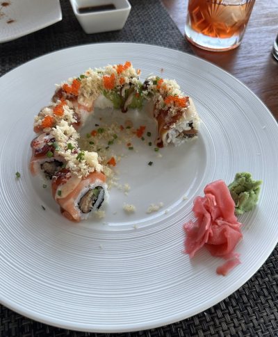 UMI Japanese & Sushi Bar Restaurant