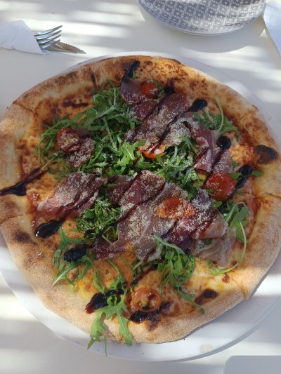 Flox Bar and Greek Restaurant