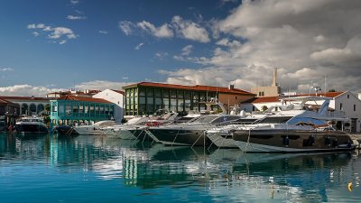 Pyxida Fish Tavern (Limassol Marina)