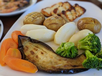 Pyxida Fish Tavern (Limassol Marina)