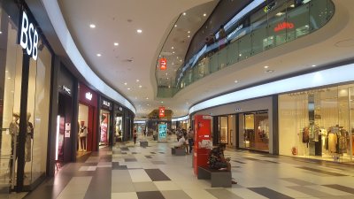 Kings Avenue Mall