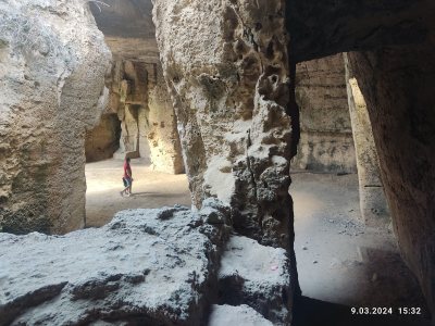 Agia Solomoni Catacomb