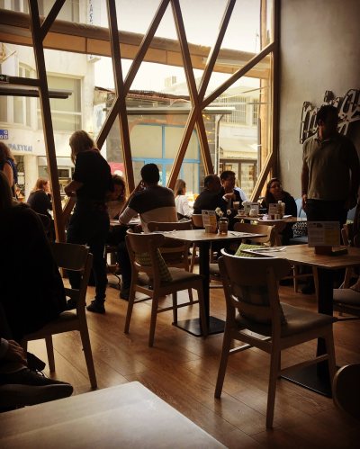 Mingle Cafe