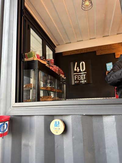 40 Feet Coffee