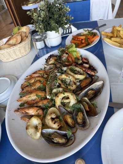 Charmers Fish Tavern & Steak House
