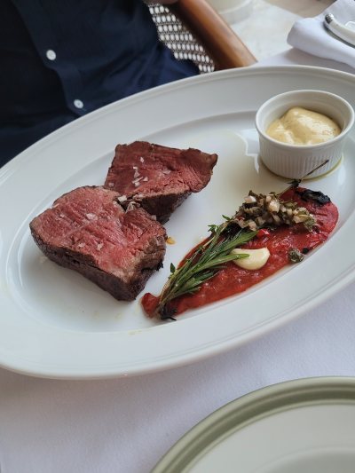 Novél Restaurant - Adults Only (14+)