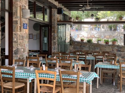Taverna Vavatsinia "Takis"