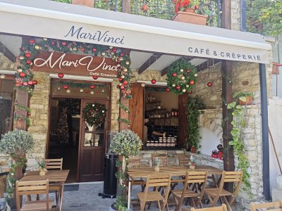 Marivinci Café- Creperie