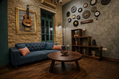 Lavita Cafe Bar