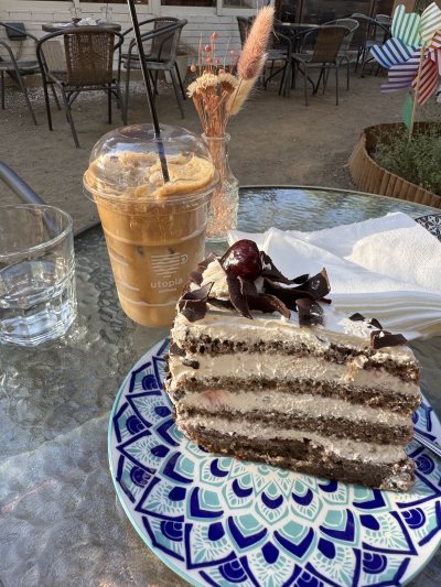 Twins Cafe