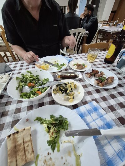 THOI Leivadion Taverna